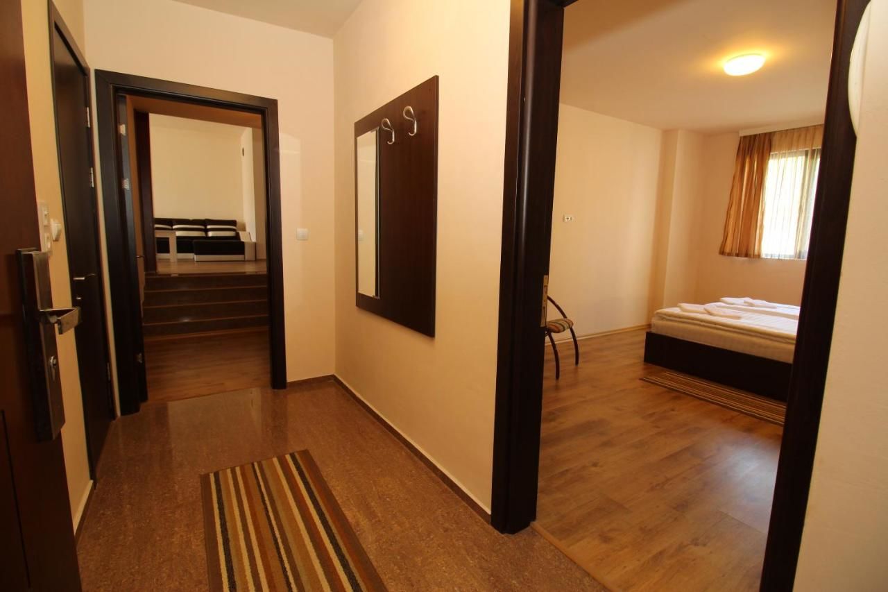 Отель Tryavna Lake Hotel & SPA Трявна-48